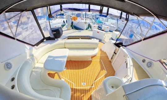 It's all about the Good Times on our luxurious Cruiser Yacht in Marina del Rey
