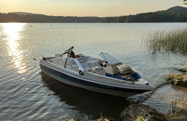 Bayliner 19ft Lake boat in Victoria, BC!