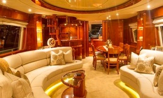 90' Luxury Yacht Cruise California