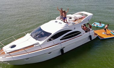 Custom Azimut Yacht Flybridge 44ft LAKE JOE POOL