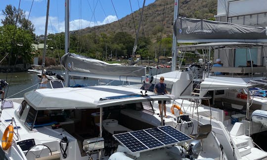 Catamarán NAUTITECH 46 Fly (versión del propietario) con tripulación en alquiler en Mauricio