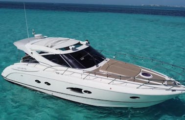 42' Azimut Yacht Tours from Cancun or Isla Mujeres!!
