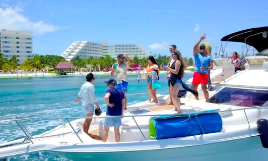 46ft Flybridge Searay Motor Yacht Rental in Cancún, super spacious 50LOA'