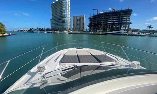 SIMPLEMENTE INCREÍBLE Yate a motor Sunseeker de 52 pies en Cancún, Quintana Roo