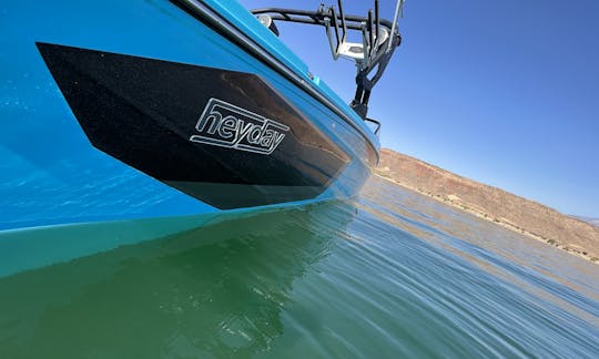 Full Wakesurf/Wakeboard Boat Charter in Hurricane, Utah with CAPTAIN