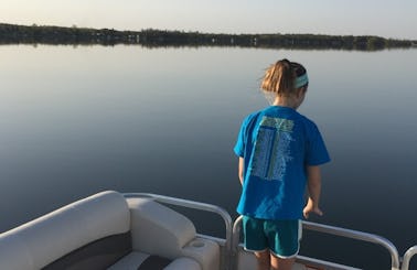 22ft Pontoon in Vergas, MN on quiet Long Lake