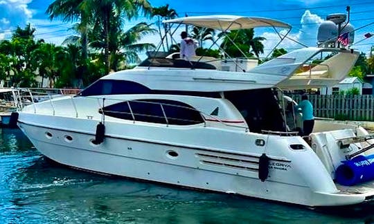 Azimut 60ft Luxury Yacht in Miami Monday to Friday 1 hour Jet ski free