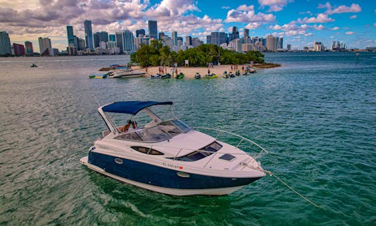 32ft Regal Motor Yacht Rental in Miami, Florida