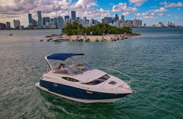 32ft Regal Motor Yacht Rental in Miami, Florida