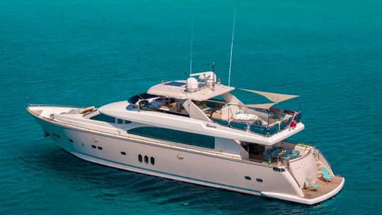 98ft Horizon VIP Yacht Charter up to 12 guests - Dubai Marina