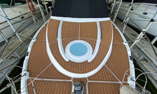 Bow Deck Area