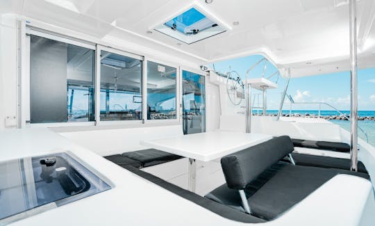 40' Leopard Luxury Catamaran All-Inclusive Charter in Playa del Carmen.