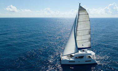 40' Leopard Luxury Catamaran All-Inclusive Charter in Tulum Beach.