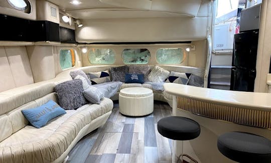 Alquile un yate de 70 pies con jacuzzi - FORT LAUDERDALE