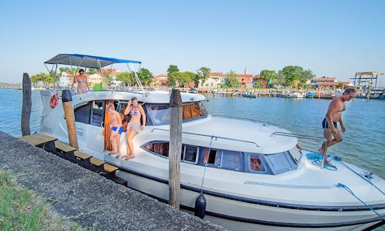 summer island mooring venice