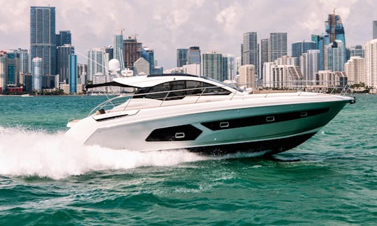 Azimut Atlantis 45 Luxury Yacht Charter in Miami