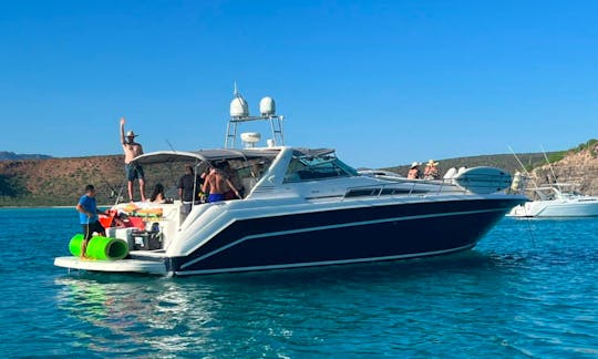 Searay 50 Motor Yacht  to Balandra Beach & Isla Espiritu Santo