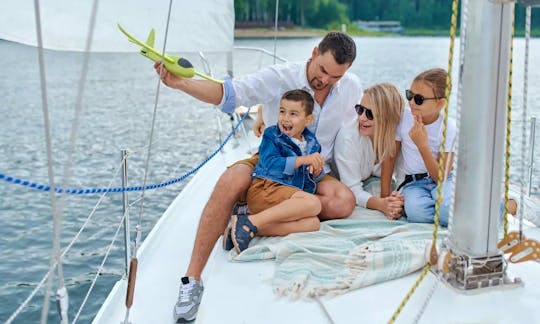 Get your family to the wonderful sailing tour!!