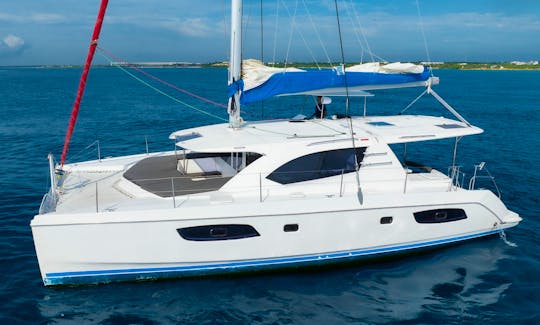 44' Leopard Catamaran All-Inclusive Charter in Tulum Beach.
