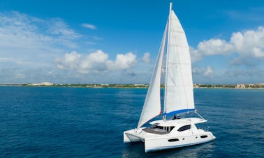 44' Leopard Catamaran All-Inclusive Charter in Tulum Beach.