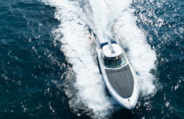 40' Sea Ray Sundancer All-Inclusive Yacht Charter in Tulum.