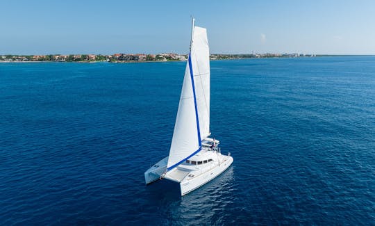 Croisière tout compris en catamaran de luxe de 38 minutes sur la plage de Tulum.