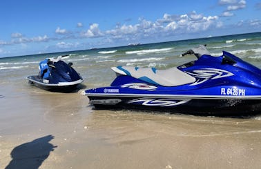 Yamaha VX Deluxe / Cruises Rental in Fort Lauderdale, Florida