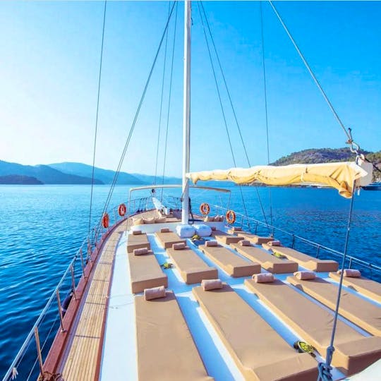 Gocek Bays with our 25 Meter and 5 Cabin Luxury Gulet