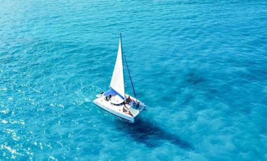 Custom Catamaran with food and open bar 