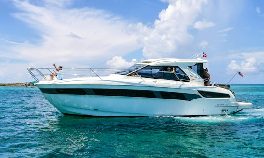 Beautiful 47ft Bavaria Yacht For Rent in Fort Lauderdale/ Miami.