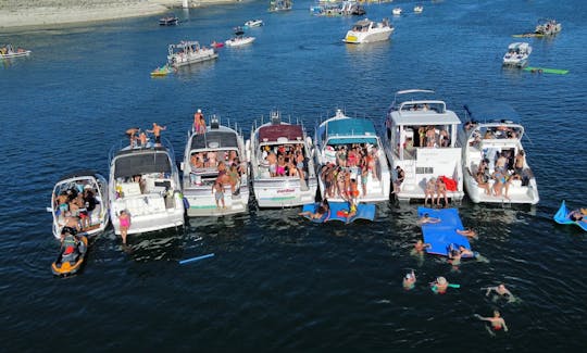 Le yacht de fête par excellence sur le lac Travis - Réservez dès maintenant ! 