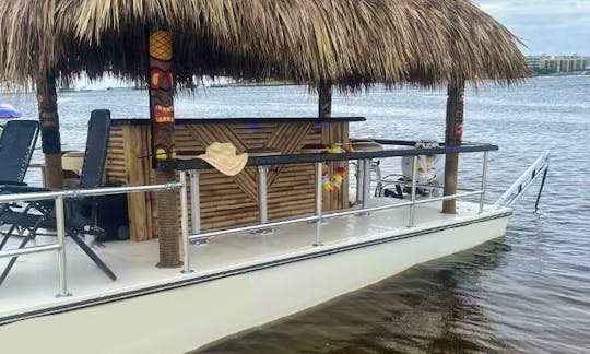 23ft Beach Cat Tiki Boat Pontoon for rent in Orange Beach!!