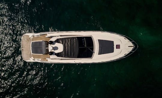 Offre du jour ! Yacht Azimut de 48 pieds à louer à Carthagène, Colombie