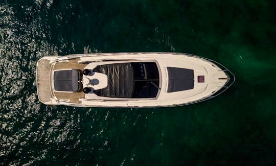 Deal of the Day! Azimut 48 Ft for Rent in Cartagena, Colombia