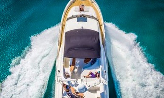 Living The Dream Luxury Yacht in Miami
