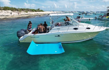 Wellcraft Coastal Motor Yacht Rental in Fajardo, Puerto Rico