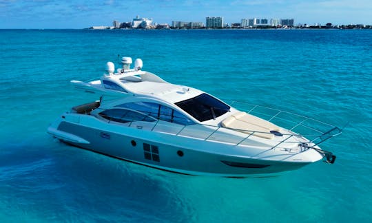 Amazing and Luxury Azimut 43 ft with Floaties in Cancun! Run by Owner