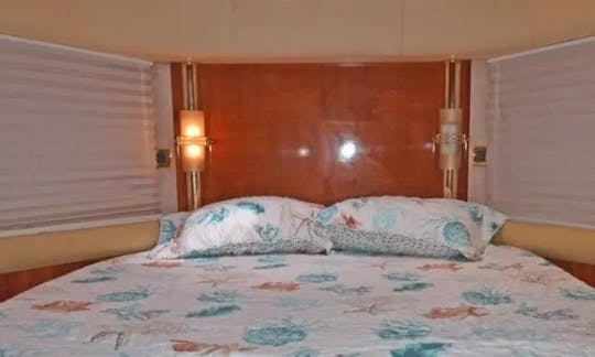 Location de yacht à moteur Azimut de 55 pieds à Punta Cana