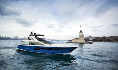 Incroyable yacht à moteur de 78 pieds pour une excursion pour des événements spéciaux à Istanbul/Turquie B6