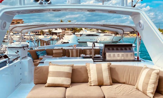 110ft Versilcraft Mega Yacht Charter With Jet Ski Included In Cancún, Quintana Roo