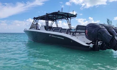 Private Charters with Luxury 39ft Midnight Express Speed Boat ,Open Vessel Mercury in New Providence (Swimming Pigs, Snorkeling)