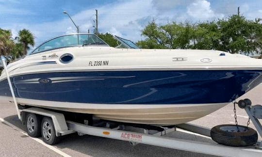 SeaRay 240 Sundeck
Excellent Condition!