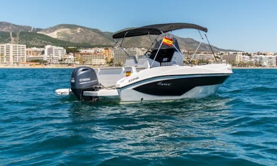 Rent a Nireus II Boat Benalmádena the biggest boat 8 person