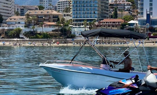 Rent this 16ft Voraz boat without license for 8 persons in Benalmádena, Spain