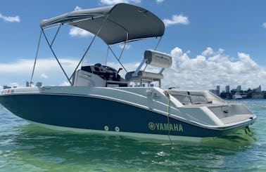 Jetboat Yamaha DELUXE 19ft in Boca Ratón!!