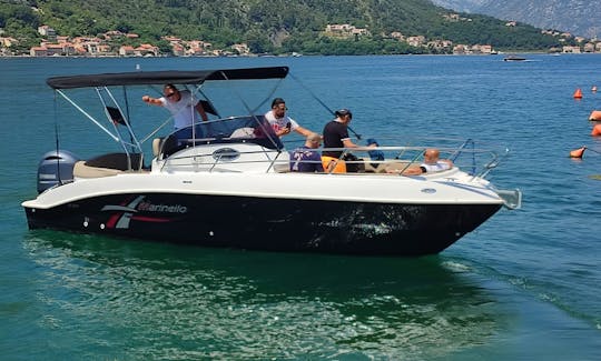 Visitas guiadas en lancha rápida Marinello, privadas o grupales, por la bahía de Kotor