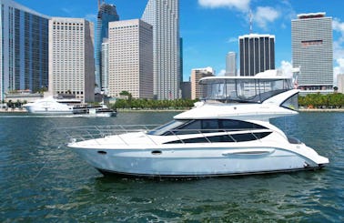 Enjoy Boat Party on a Luxury Yacht Meridian IRIS Flybridge 45ft! Boat Rental in Miami & Miami Beach! Best Yacht Prices in Miami, Miami Beach, Bayside Miami & South Florida