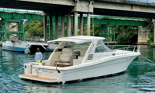 Passeio de iate privado a partir de Casa De Campo, Sea Ray 40 pés - viagens para Catalina ou Saona e Palmillas.