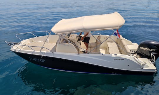 Quicksilver Open 675 Center Console for 8 people in Opatija