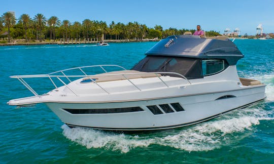 SILVERTON 45 Luxury Motor Yacht Charter in Miami Beach!